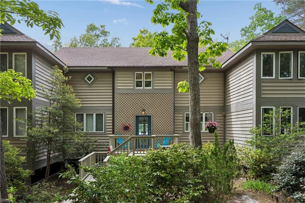 Photo of 117 Sturgeon Creek Road, Deltaville, VA 23043 (MLS # 10632293)