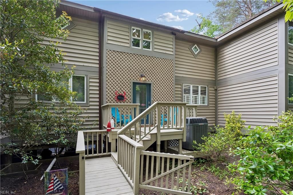 Photo of 117 Sturgeon Creek Road, Deltaville, VA 23043 (MLS # 10632293)