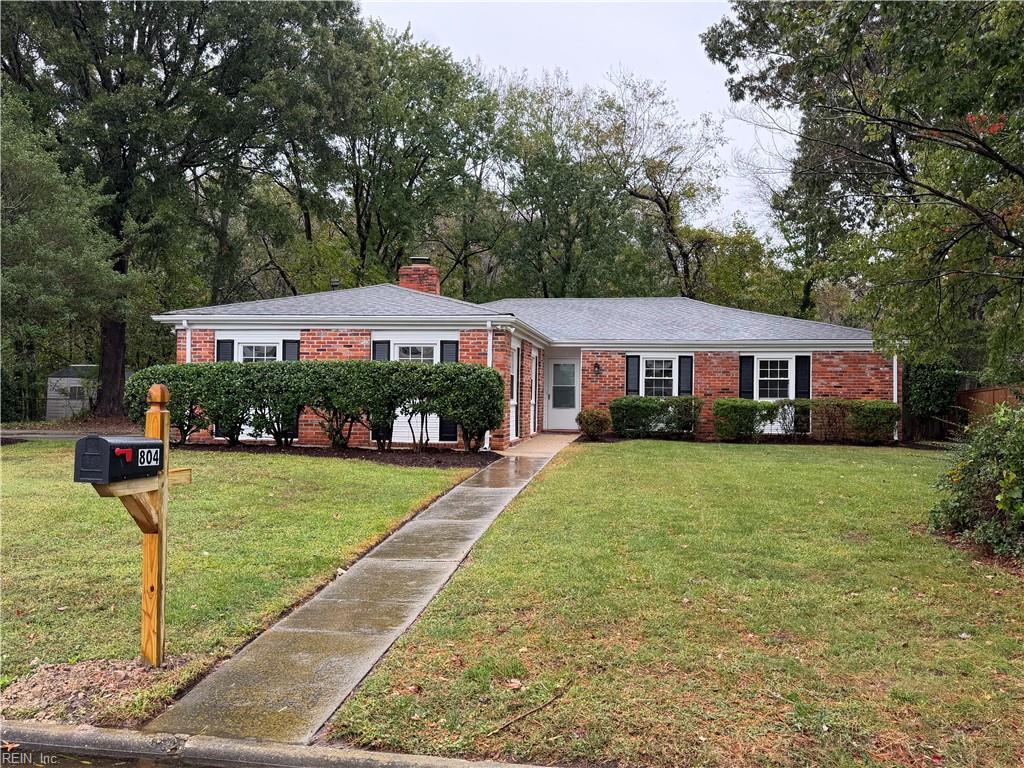 Photo of 804 Duke of Suffolk Drive, Virginia Beach, VA 23454 (MLS # 10658381)