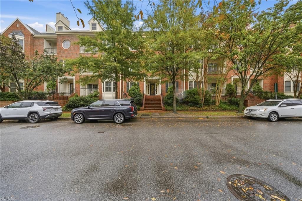 Photo of 300 Yarmouth Street #3210, Norfolk, VA 23510 (MLS # 10608254)