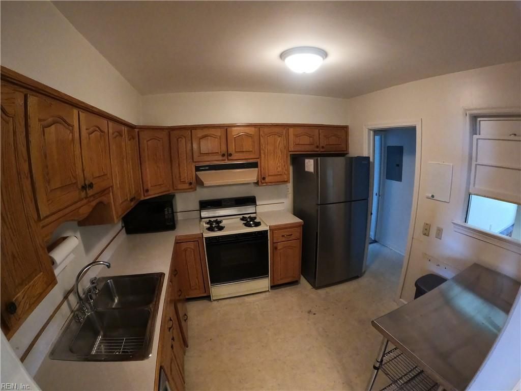 Photo of 1725 49th Street, Norfolk, VA 23508 (MLS # 10620407)