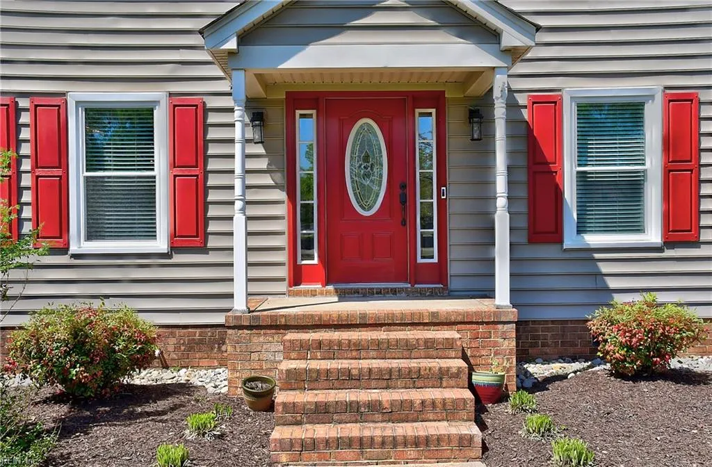 Virginia Beach, Virginia 23454, United States, 4 Bedrooms Bedrooms, ,4 BathroomsBathrooms,Residential,Pending,106826