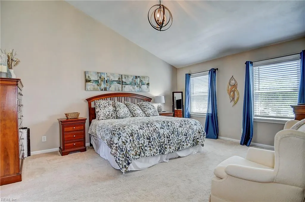 Virginia Beach, Virginia 23454, United States, 4 Bedrooms Bedrooms, ,4 BathroomsBathrooms,Residential,Pending,106826