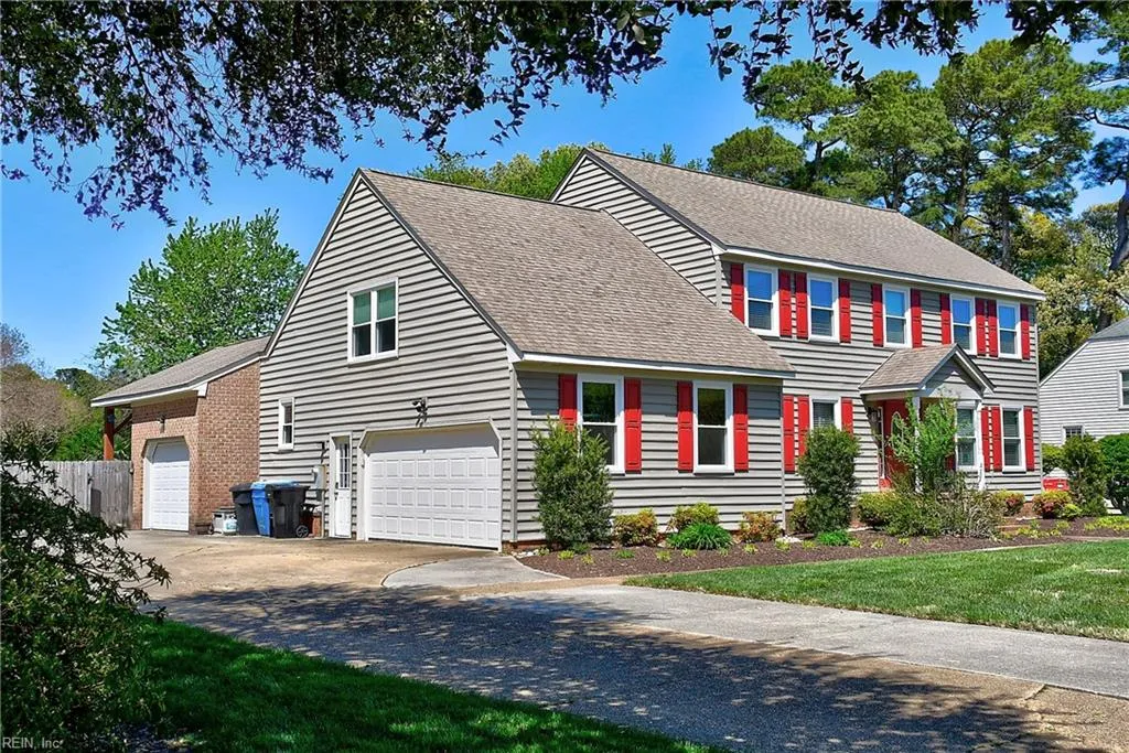 Virginia Beach, Virginia 23454, United States, 4 Bedrooms Bedrooms, ,4 BathroomsBathrooms,Residential,Pending,106826