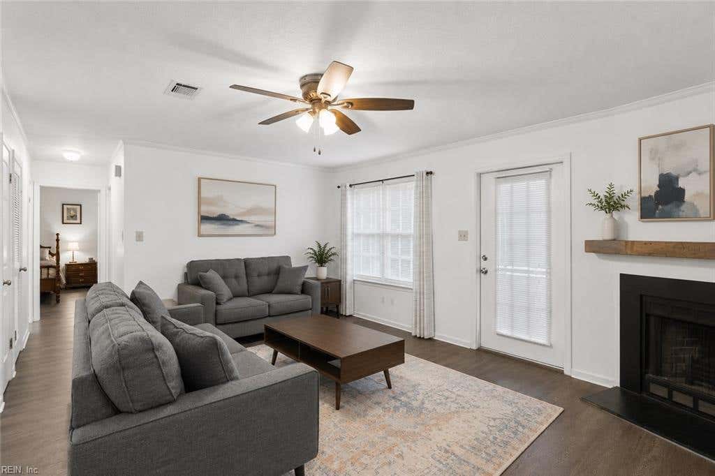 Photo of 100 Windsor Lane #D, Williamsburg, VA 23185 (MLS # 10639601)