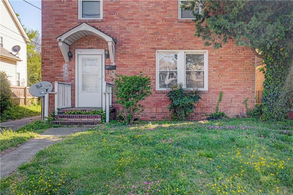 Photo of 1804 Marshall Avenue, Newport News, VA 23607 (MLS # 10628344)