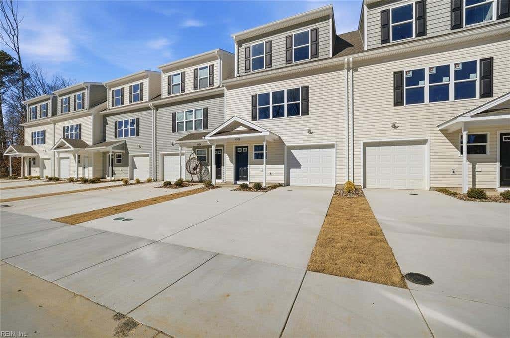 Photo of 5008 Lacy Court, Suffolk, VA 23434 (MLS # 10649891)