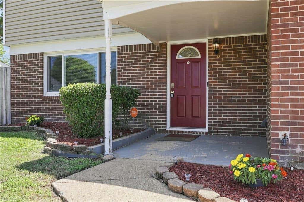 Photo of 3329 Guenevere Drive, Chesapeake, VA 23323 (MLS # 10646350)