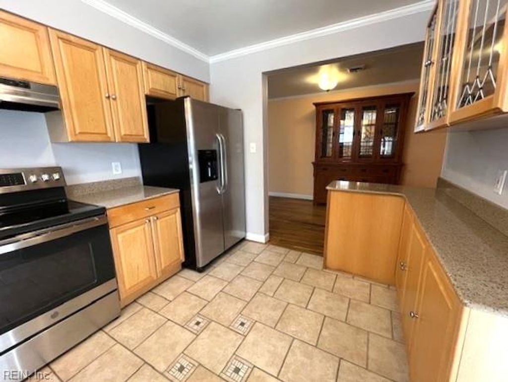 Photo of 963 Woodrow Avenue #B, Norfolk, VA 23517 (MLS # 10625082)