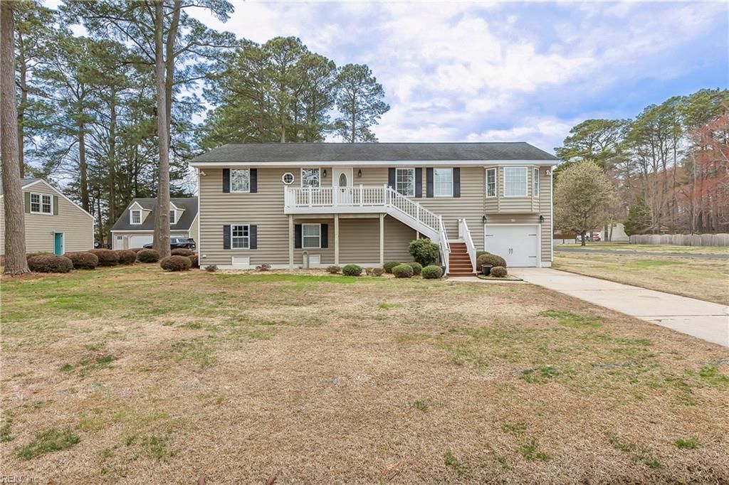 Photo of 617 Dandy Loop Road, Yorktown, VA 23692 (MLS # 10624787)