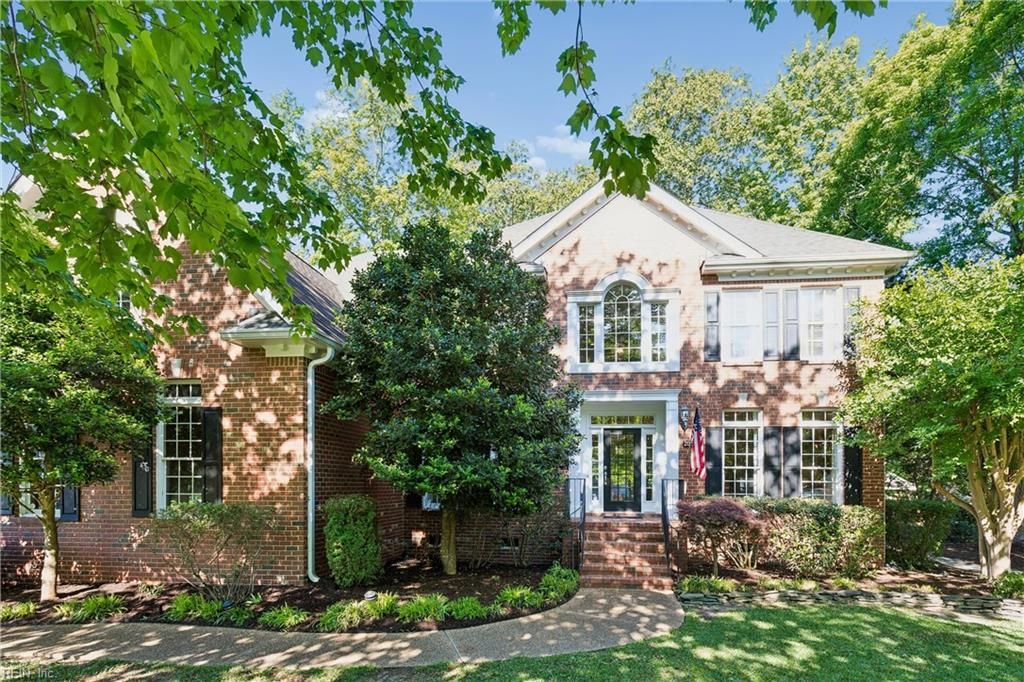 Photo of 20580 Seahawk Landing, Smithfield, VA 23430 (MLS # 10634422)