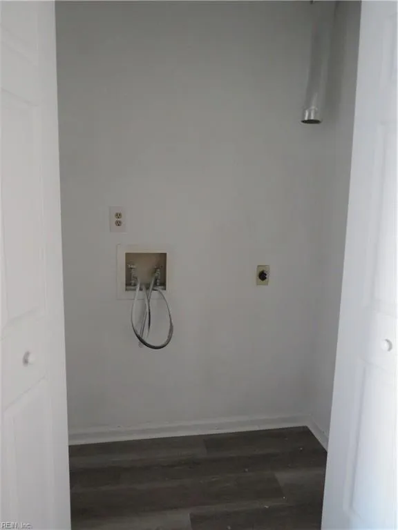 Norfolk, Virginia 23503, United States, 2 Bedrooms Bedrooms, ,2 BathroomsBathrooms,Residential,Active,79821