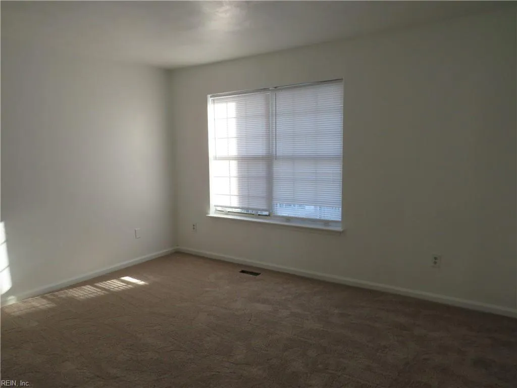 Norfolk, Virginia 23503, United States, 2 Bedrooms Bedrooms, ,2 BathroomsBathrooms,Residential,Active,79821