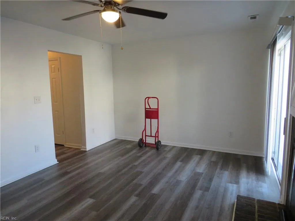 Norfolk, Virginia 23503, United States, 2 Bedrooms Bedrooms, ,2 BathroomsBathrooms,Residential,Active,79821