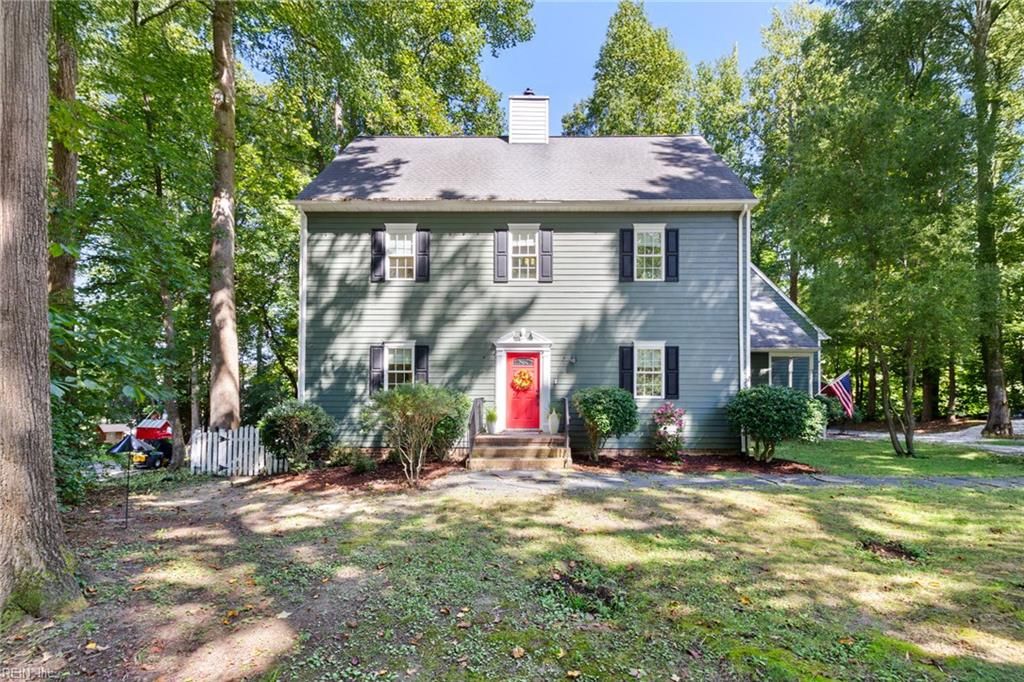 Photo of 147 Country Club Drive, Williamsburg, VA 23188 (MLS # 10643921)