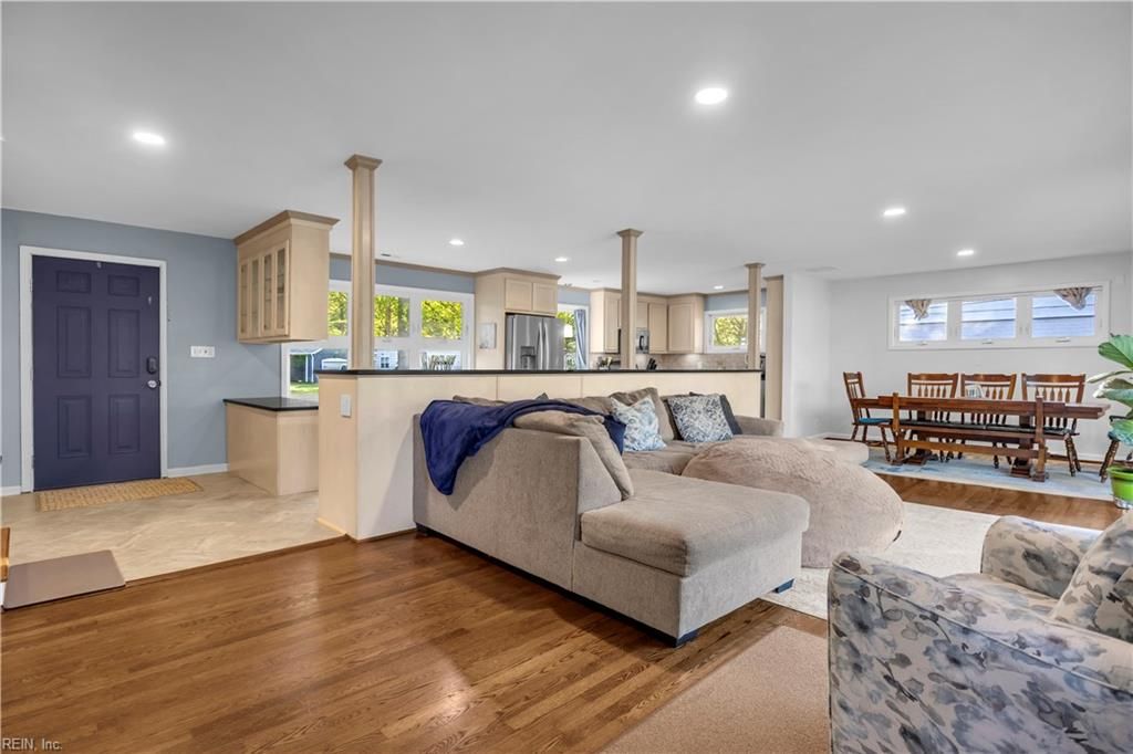 Photo of 6 Downing Place, Newport News, VA 23606 (MLS # 10629303)