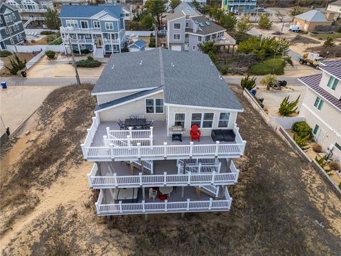 2556 Sandfiddler RD Virginia Beach VA 23456