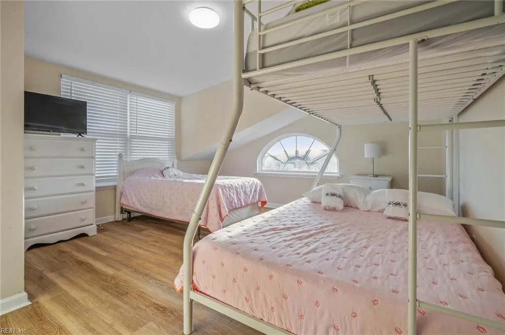 Virginia Beach, Virginia 23456, United States, 10 Bedrooms Bedrooms, ,7 BathroomsBathrooms,Residential,Active,493