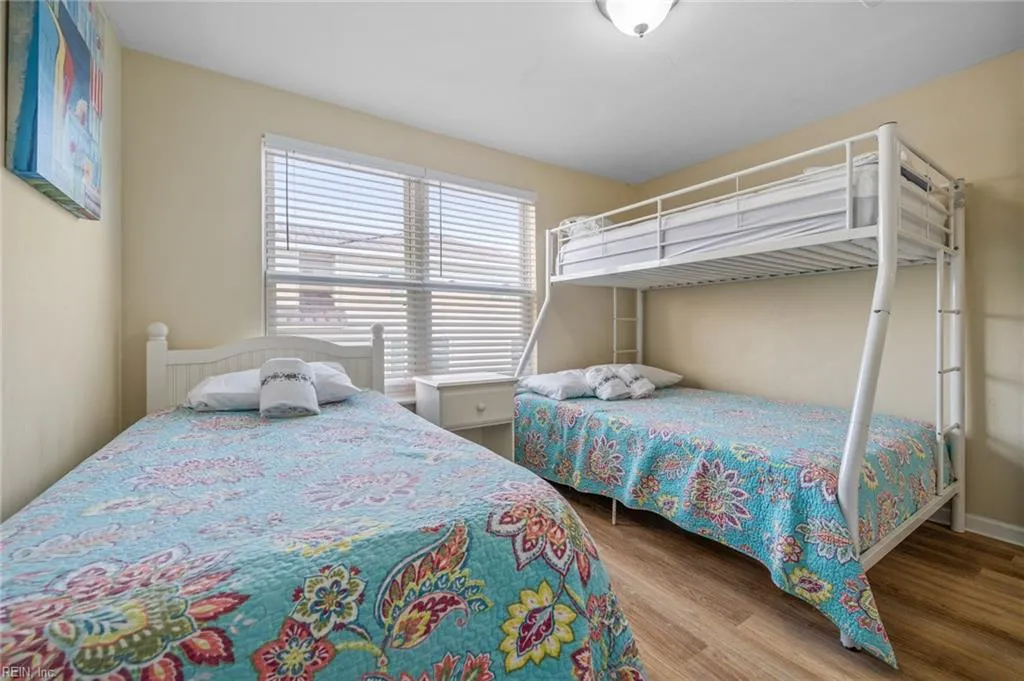 Virginia Beach, Virginia 23456, United States, 10 Bedrooms Bedrooms, ,7 BathroomsBathrooms,Residential,Active,493