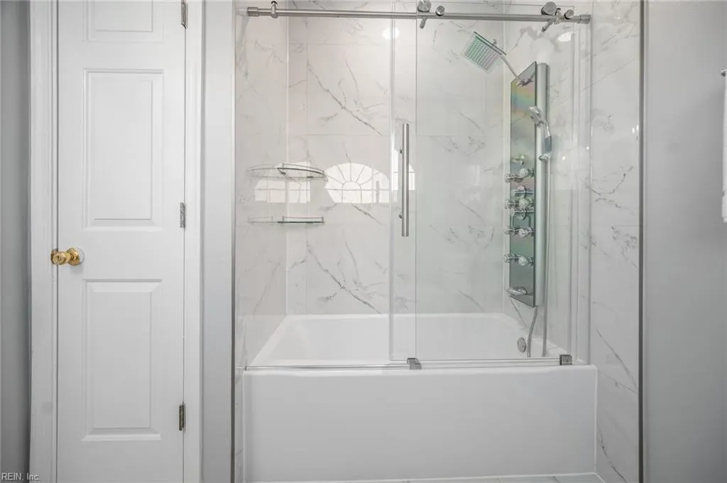 Virginia Beach, Virginia 23456, United States, 10 Bedrooms Bedrooms, ,7 BathroomsBathrooms,Residential,Active,493