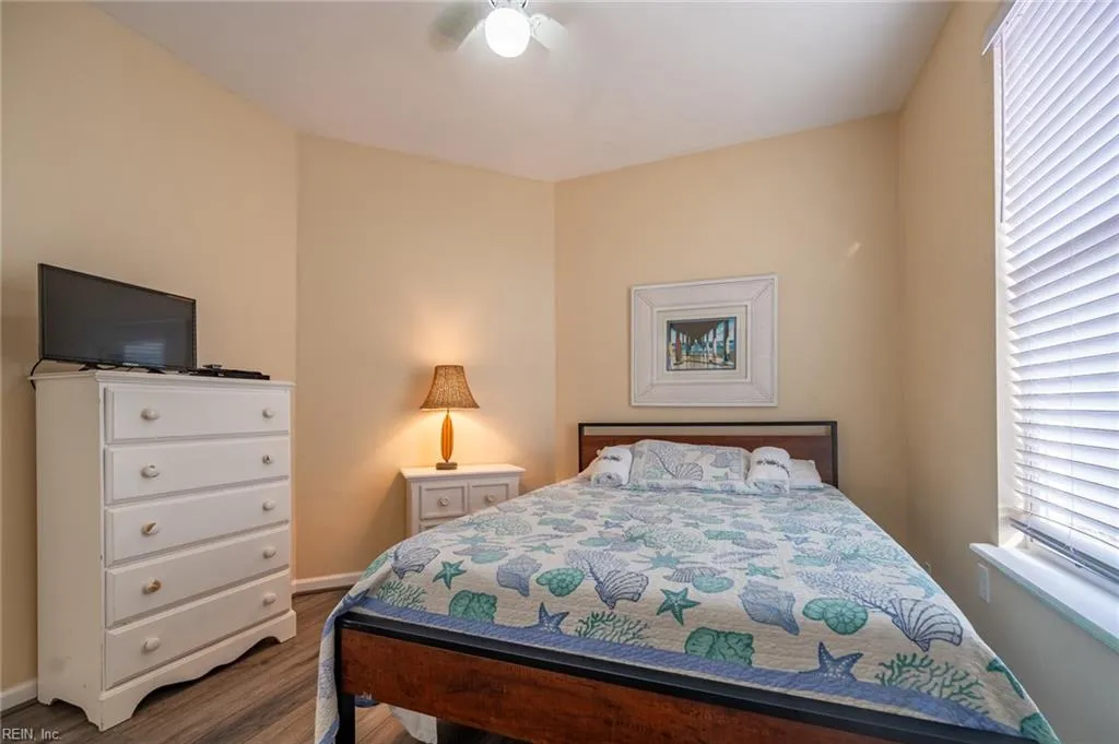 Virginia Beach, Virginia 23456, United States, 10 Bedrooms Bedrooms, ,7 BathroomsBathrooms,Residential,Active,493