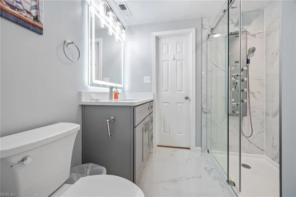 Virginia Beach, Virginia 23456, United States, 10 Bedrooms Bedrooms, ,7 BathroomsBathrooms,Residential,Active,493