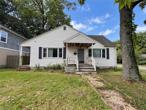 Photo of 255 W Balview Avenue, Norfolk, VA 23503 (MLS # 10653396)