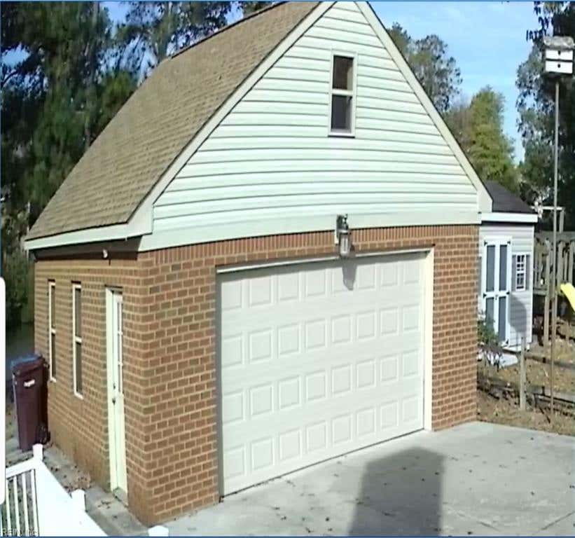Photo of 634 Aguilla Drive, Chesapeake, VA 23322 (MLS # 10645590)