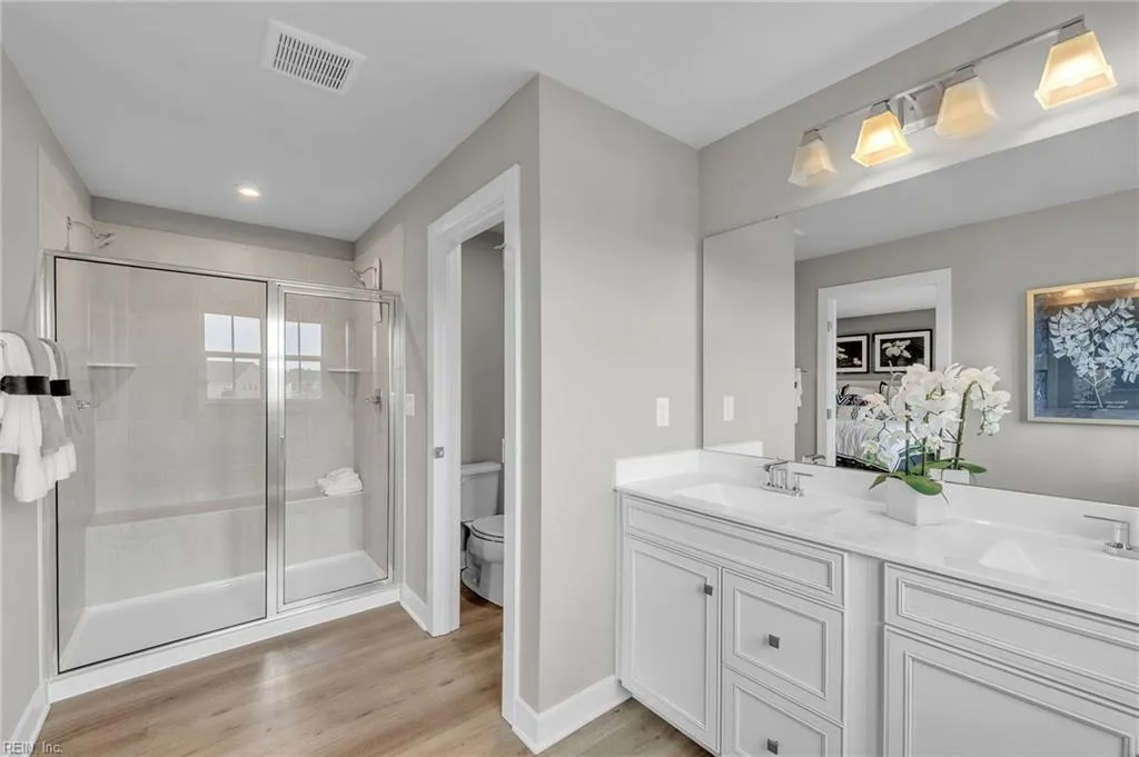 Suffolk, Virginia 23434, United States, 4 Bedrooms Bedrooms, ,3 BathroomsBathrooms,Residential,Active,255205