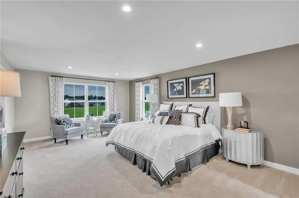 Suffolk, Virginia 23434, United States, 4 Bedrooms Bedrooms, ,3 BathroomsBathrooms,Residential,Active,255205