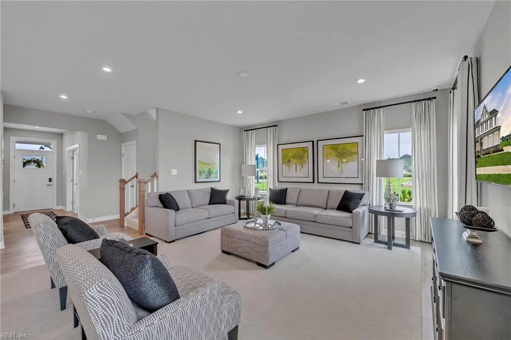 Suffolk, Virginia 23434, United States, 4 Bedrooms Bedrooms, ,3 BathroomsBathrooms,Residential,Active,255205