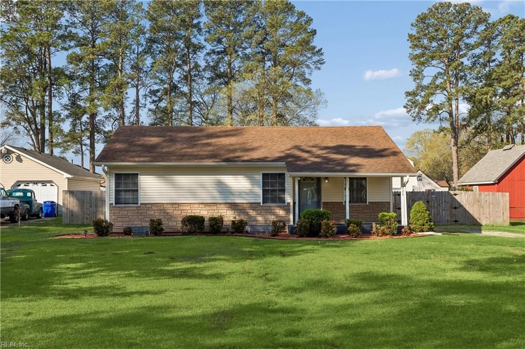 Photo of 224 Cypress Road, Portsmouth, VA 23701 (MLS # 10626136)