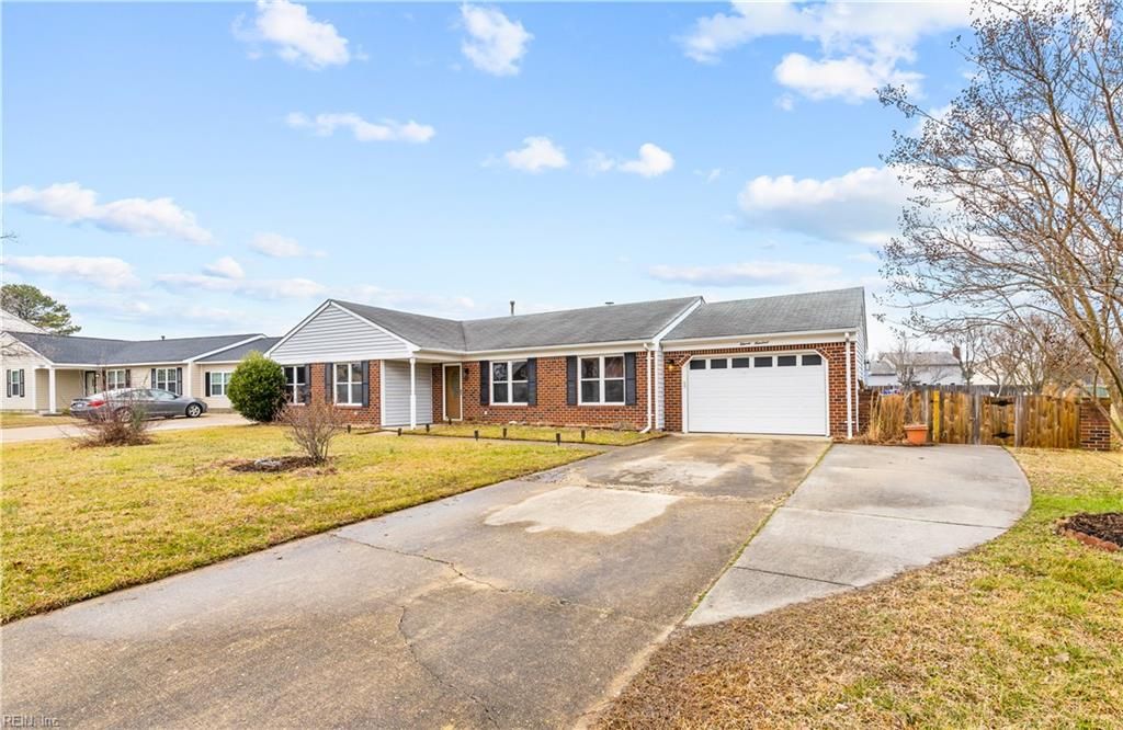 Photo of 1100 Strauss Drive, Virginia Beach, VA 23454 (MLS # 10622972)