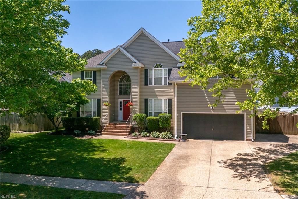 Photo of 2605 Arabian Drive, Virginia Beach, VA 23456 (MLS # 10634469)