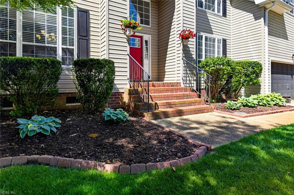 Photo of 2605 Arabian Drive, Virginia Beach, VA 23456 (MLS # 10634469)