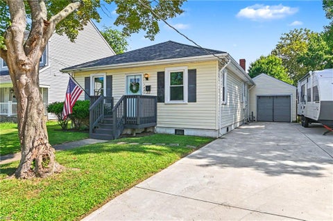 Photo of 1481 Fishermans Road, Norfolk, VA 23503 (MLS # 10652202)