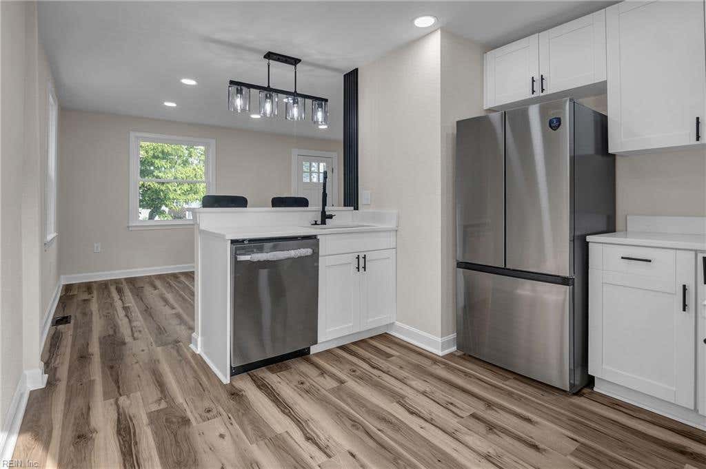 Photo of 48 W Colin Drive, Portsmouth, VA 23701 (MLS # 10644783)
