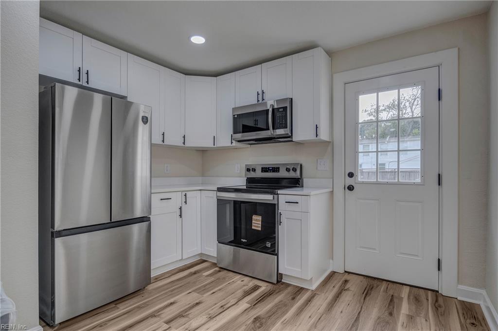 Photo of 48 W Colin Drive, Portsmouth, VA 23701 (MLS # 10644783)