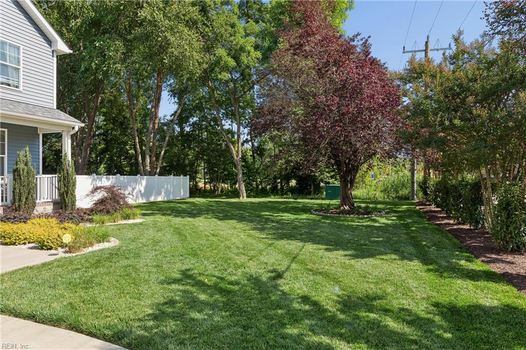 Photo of 29 Hunts Neck Road, Poquoson, VA 23662 (MLS # 10642152)