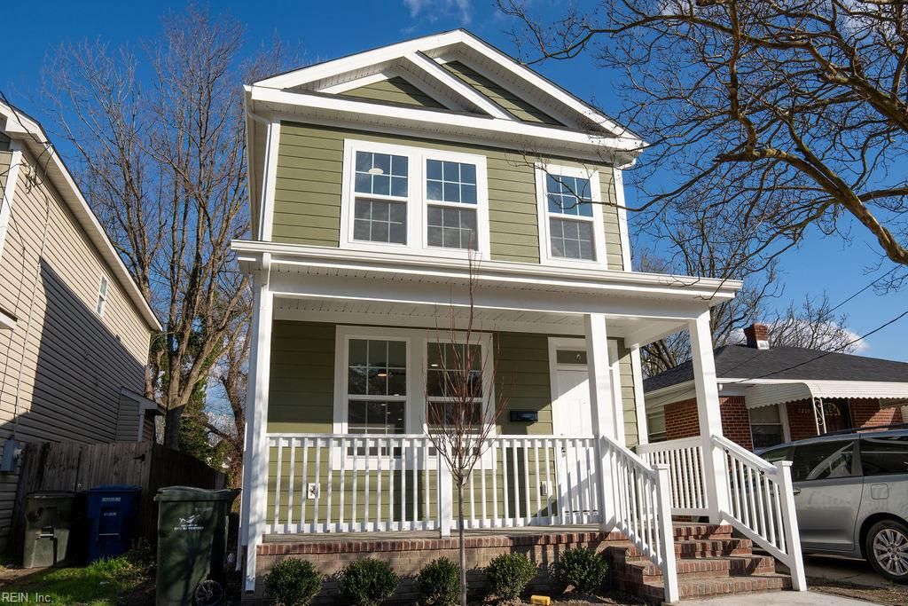 Photo of 2222 Hanson Avenue, Norfolk, VA 23504 (MLS # 10624401)