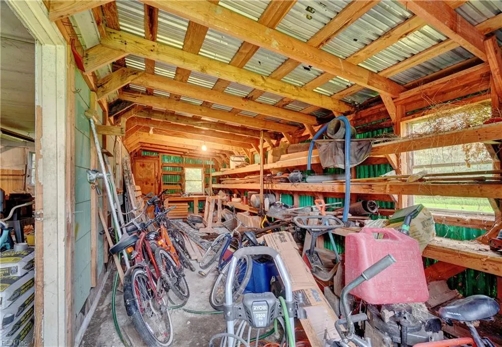 Chesapeake, Virginia 23321, United States, 4 Bedrooms Bedrooms, ,2 BathroomsBathrooms,Residential,Active,211219