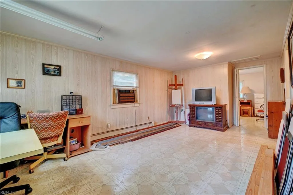 Chesapeake, Virginia 23321, United States, 4 Bedrooms Bedrooms, ,2 BathroomsBathrooms,Residential,Active,211219