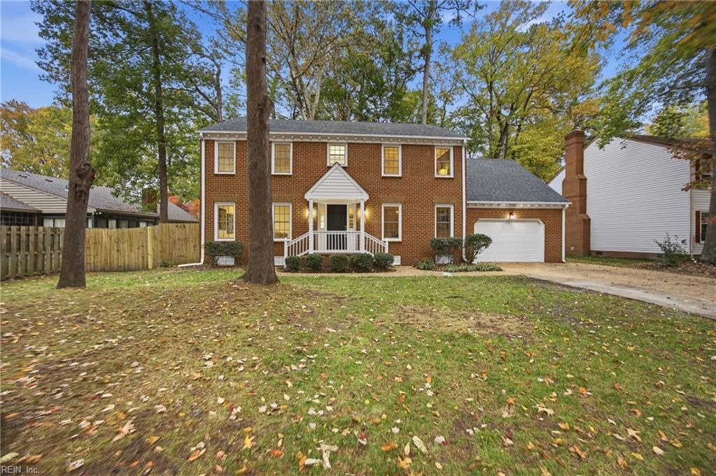 Photo of 605 Hollygate Lane, Chesapeake, VA 23322 (MLS # 10616223)