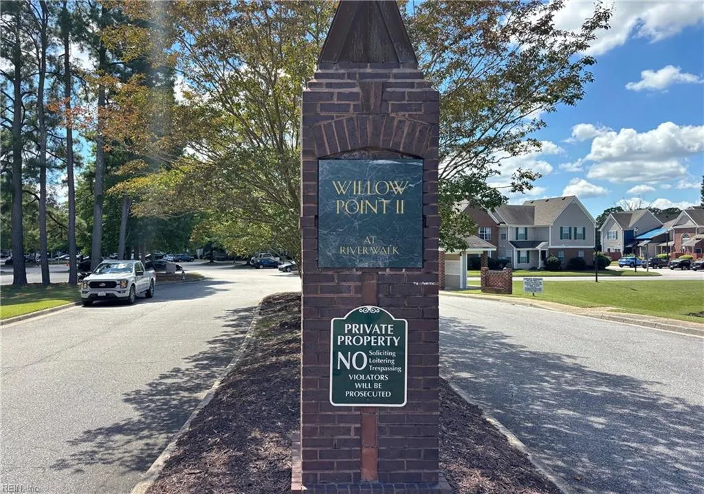 Chesapeake, Virginia 23320, United States, 2 Bedrooms Bedrooms, ,2 BathroomsBathrooms,Residential,Active,204597