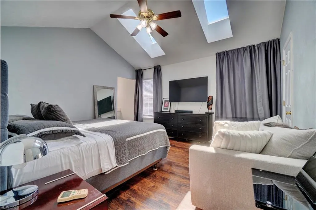 Chesapeake, Virginia 23320, United States, 2 Bedrooms Bedrooms, ,2 BathroomsBathrooms,Residential,Active,204597