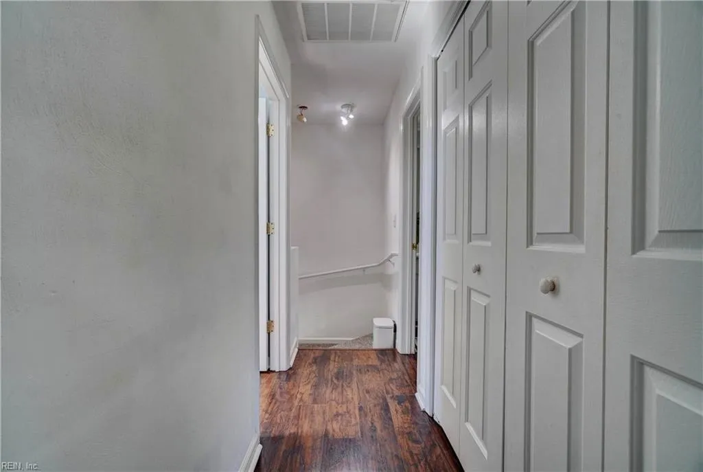 Chesapeake, Virginia 23320, United States, 2 Bedrooms Bedrooms, ,2 BathroomsBathrooms,Residential,Active,204597