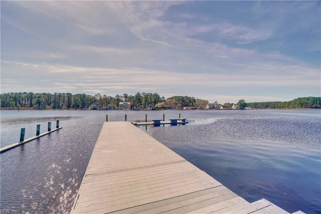 Chesapeake, Virginia 23320, United States, 2 Bedrooms Bedrooms, ,2 BathroomsBathrooms,Residential,Active,204597