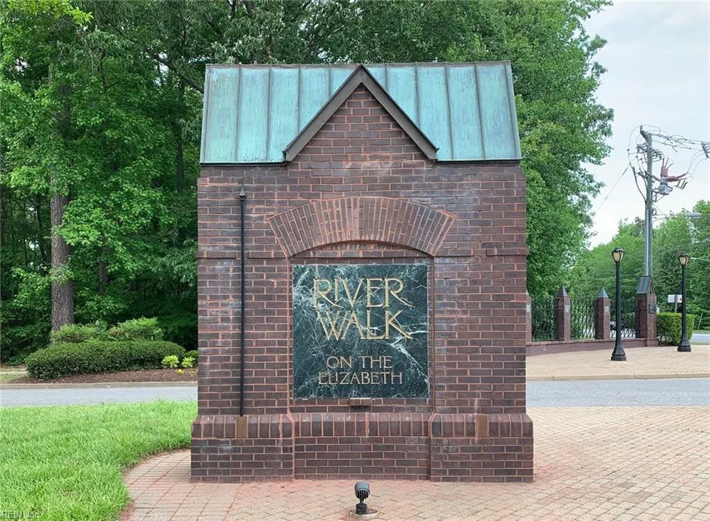 Chesapeake, Virginia 23320, United States, 2 Bedrooms Bedrooms, ,2 BathroomsBathrooms,Residential,Active,204597