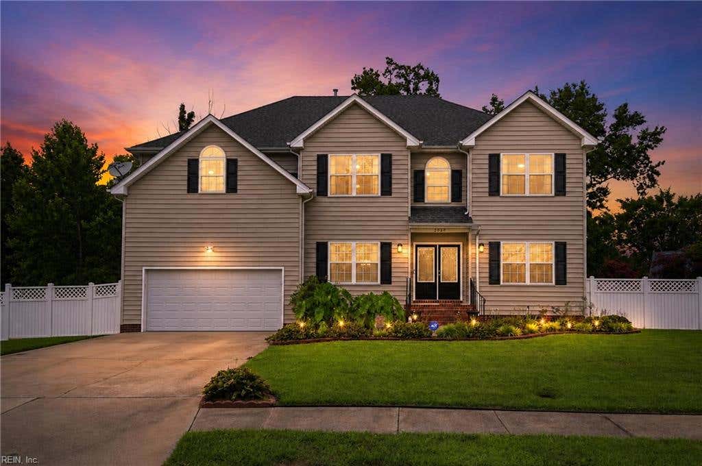 Photo of 2020 Smalleys Dam Circle, Suffolk, VA 23434 (MLS # 10644669)