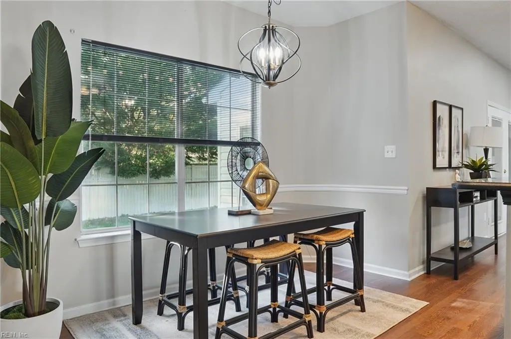 Suffolk, Virginia 23435, United States, 4 Bedrooms Bedrooms, ,3 BathroomsBathrooms,Residential,Pending,108785